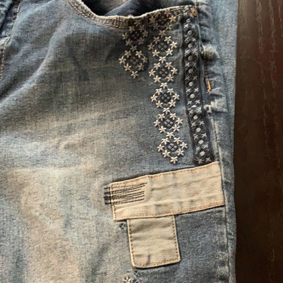 Signature Studio Jeans, Size 16 NWOT - Picture 5 of 11